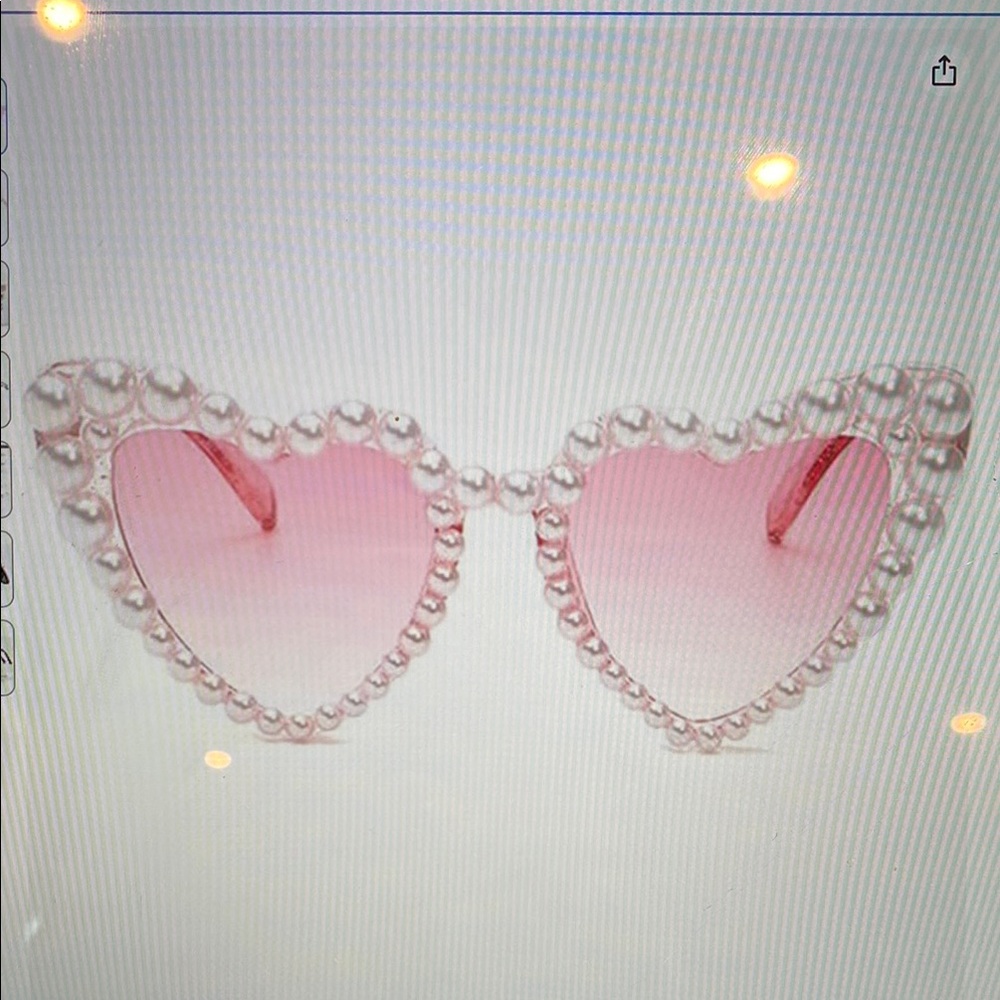 Heart-Shaped Pink Sunglasses